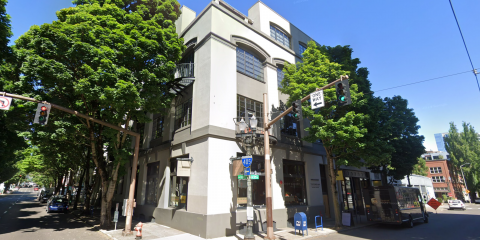 515 NW 10th @ Glisan